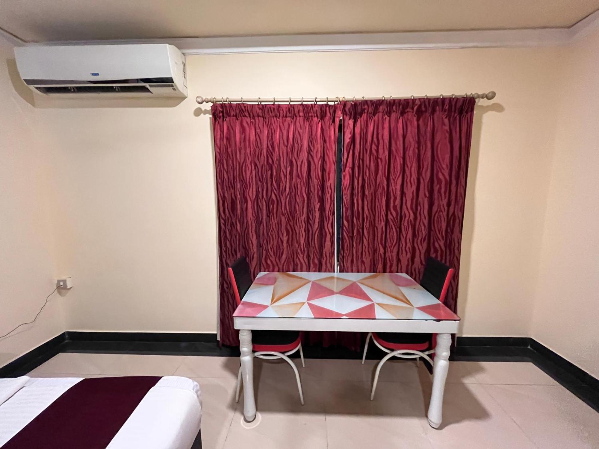 Ananya Comfortss Hospet Exteriér fotografie