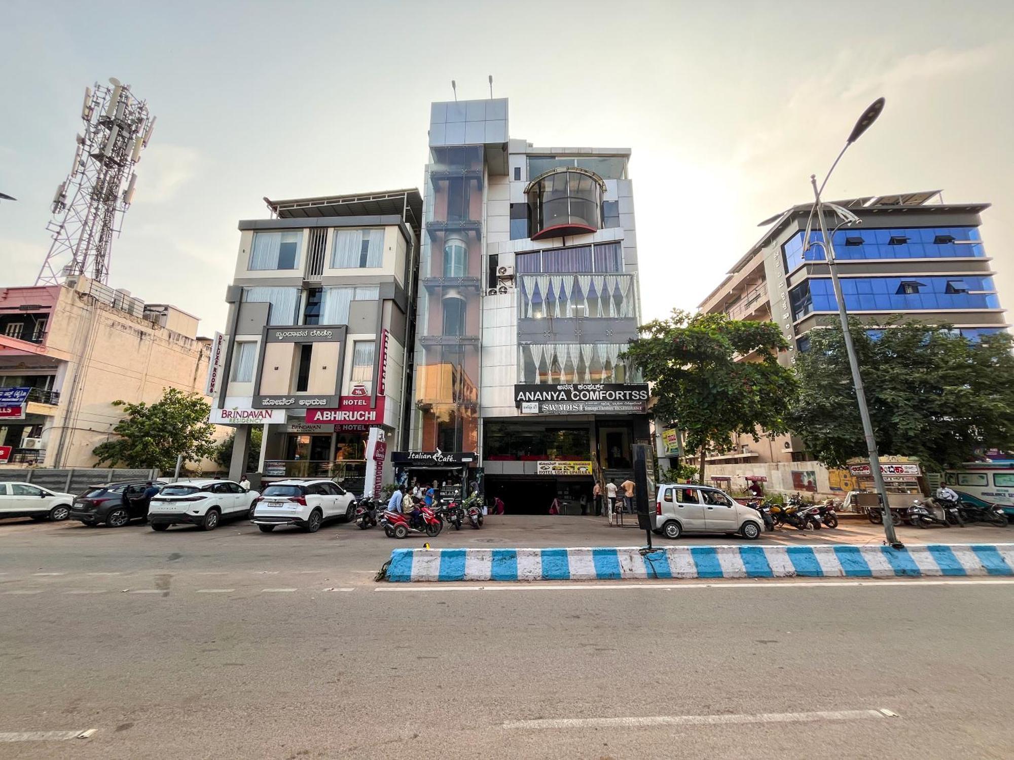Ananya Comfortss Hospet Exteriér fotografie